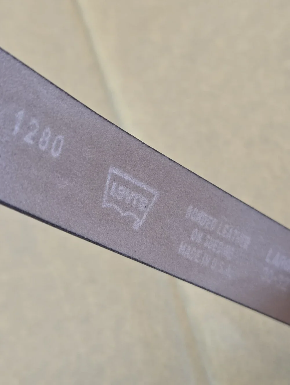 Levi's Brown Leather Belt MADE IN USA Women's size L gunmetal buckle 1